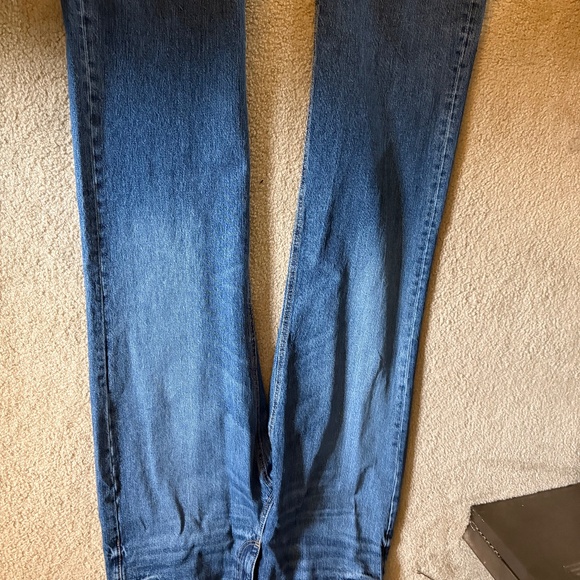Mid-rise Wide Leg Jeans - Picture 2 of 6